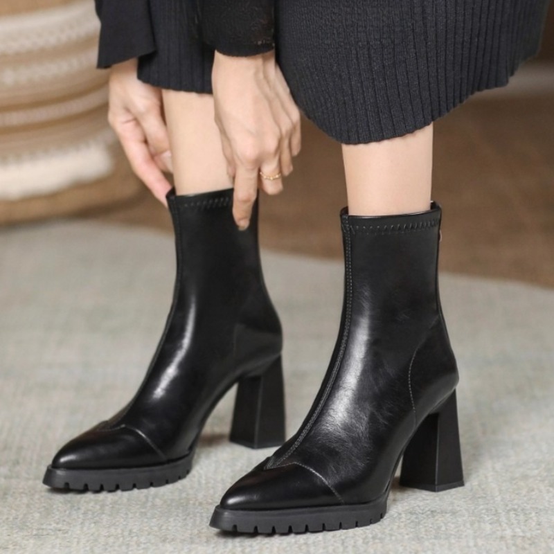 Stivali attillati francesi a p - Pump Heel Block recensione e prezzo