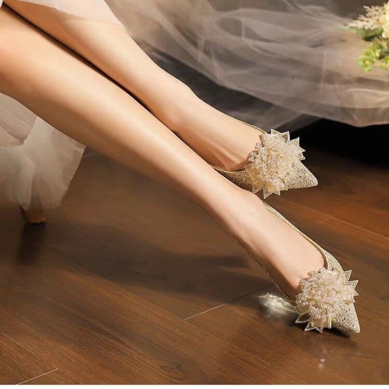 Scarpe singole con tacco a for - Pump Heel Block recensione e prezzo